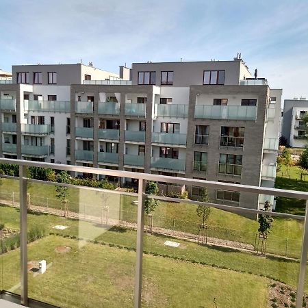 Cozy Apartment In Wilanow Warsaw Exterior photo